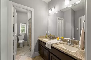 6114 S Tamarino Park Ln, Sugar Land, TX 77479 - Photo 33