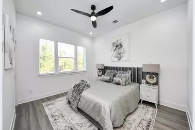 8533 Amadwe Street #A/B, Houston, TX 77051 - Photo 23