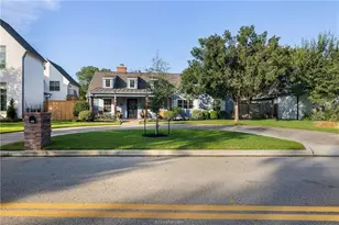 208 Pershing Ave, College Station, TX 77840 - Photo 47