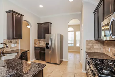 7426 Upland Mill Lane, Richmond, TX 77407 - Photo 9