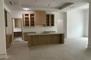 10722 Old Coach Ln, Hunters Creek Village, TX 77024 - Photo 9