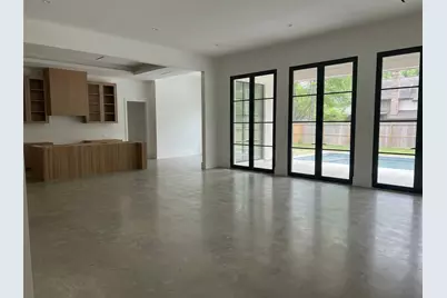 10722 Old Coach Lane, Hunters Creek Village, TX 77024 - Photo 11