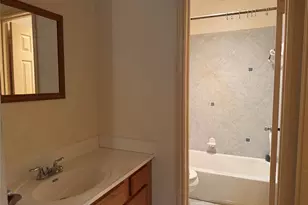 7855 Greenedge Dr, Houston, TX 77040 - Photo 13