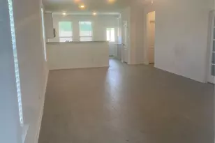8111 Royal Palm Ct, Fulshear, TX 77441 - Photo 11