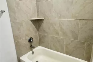 8111 Royal Palm Ct, Fulshear, TX 77441 - Photo 43