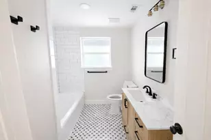 2001 Brun St, Houston, TX 77019 - Photo 3