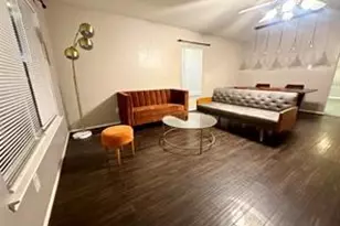 412 E 40th 1/2 St, Houston, TX 77018 - Photo 3