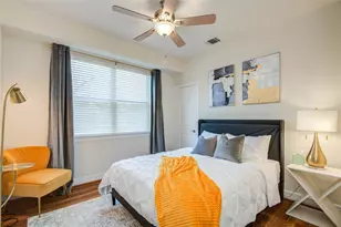 738 Link Rd, Houston, TX 77009 - Photo 13
