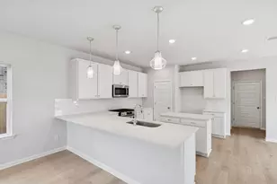 9761 Enclave Ridge Rd, Willis, TX 77318 - Photo 7