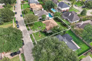 1808 Palo Duro St, Friendswood, TX 77546 - Photo 35