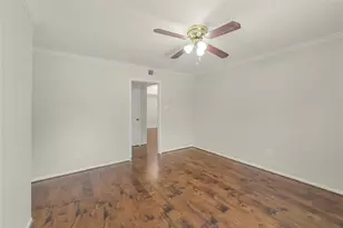 351 N Post Oak Ln, Houston, TX 77024 - Photo 23