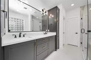 929 Fisher St, Houston, TX 77018 - Photo 23