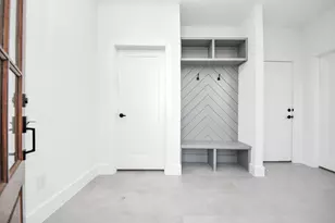 929 Fisher St, Houston, TX 77018 - Photo 3