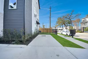 929 Fisher St, Houston, TX 77018 - Photo 39