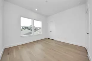 929 Fisher St, Houston, TX 77018 - Photo 17