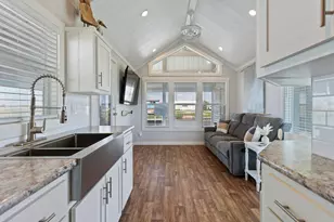 2423 Gulfview Dr, Sargent, TX 77414 - Photo 9