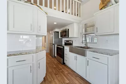 2423 Gulfview Drive, Sargent, TX 77414 - Photo 7