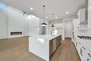 9106 Basilica Ln, Manvel, TX 77578 - Photo 9