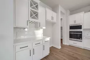 9106 Basilica Ln, Manvel, TX 77578 - Photo 11