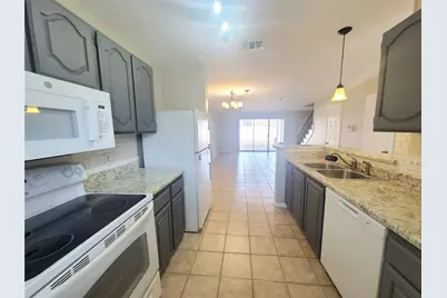 2030 Plantation Drive #B2, Conroe, TX 77301 - Photo 13