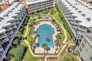6300 Seawall Blvd, Galveston, TX 77551 - Photo 13