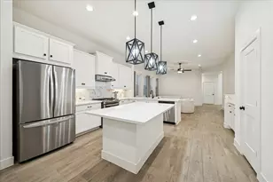 10652 Wild Chives, Conroe, TX 77385 - Photo 7