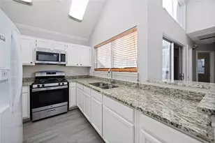 13134 Bamboo Forest Trail, Houston, TX 77044 - Photo 7