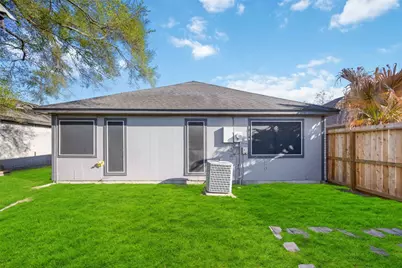 13134 Bamboo Forest Trail, Houston, TX 77044 - Photo 23