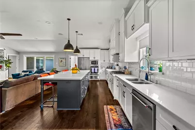 8422 Academy Street, Houston, TX 77025 - Photo 15