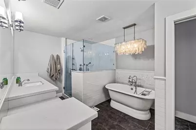 8422 Academy Street, Houston, TX 77025 - Photo 9