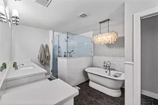 8422 Academy St, Houston, TX 77025 - Photo 9