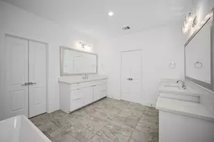 1733 Moritz Dr, Houston, TX 77055 - Photo 17