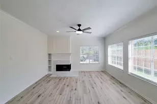 1422 Mabry Mill Rd, Houston, TX 77062 - Photo 17