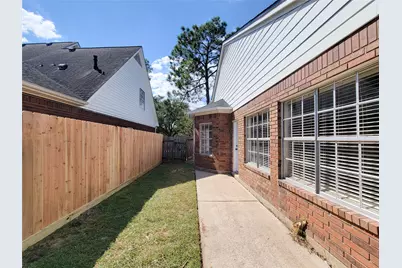 1422 Mabry Mill Road, Houston, TX 77062 - Photo 41
