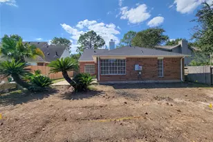 1422 Mabry Mill Rd, Houston, TX 77062 - Photo 39