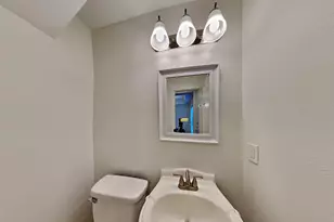 30710 Country Meadows Dr, Tomball, TX 77375 - Photo 9