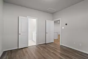 12323 Ridge Top Ct, Conroe, TX 77304 - Photo 17