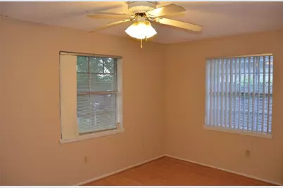 5617 Cripple Brook Court, Houston, TX 77017 - Photo 7