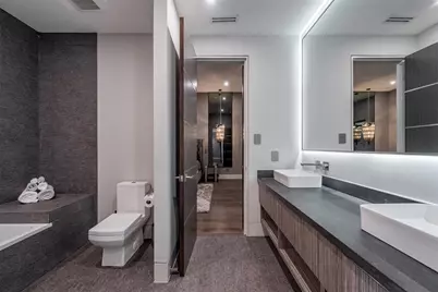 2302 Suffolk Drive, Houston, TX 77027 - Photo 31