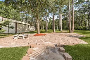 7302 Pine Dr, Alvin, TX 77511 - Photo 41