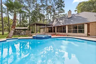 7302 Pine Dr, Alvin, TX 77511 - Photo 31