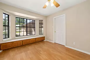 7302 Pine Dr, Alvin, TX 77511 - Photo 15