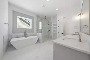 607 W 27th St, Houston, TX 77008 - Photo 33