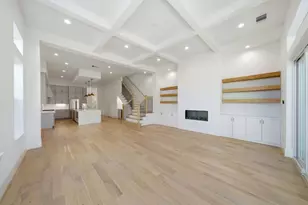 607 W 27th St, Houston, TX 77008 - Photo 5