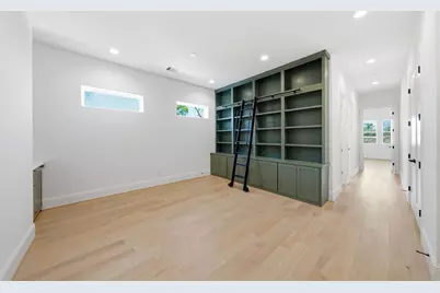 607 W 27th Street, Houston, TX 77008 - Photo 35