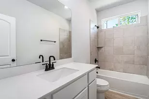 22 Cattle Dr, Bay City, TX 77414 - Photo 25