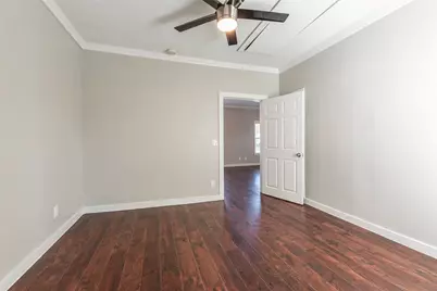 4302 Avenue R 1/2, Galveston, TX 77550 - Photo 15