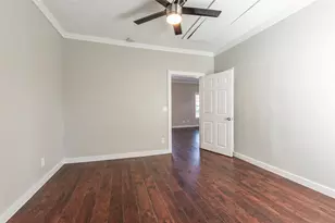 4302 Ave R 1/2, Galveston, TX 77550 - Photo 15