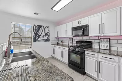 19438 Remington Prairie Drive, Houston, TX 77073 - Photo 15