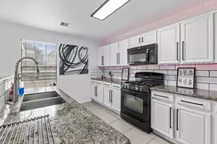 19438 Remington Prairie Dr, Houston, TX 77073 - Photo 15